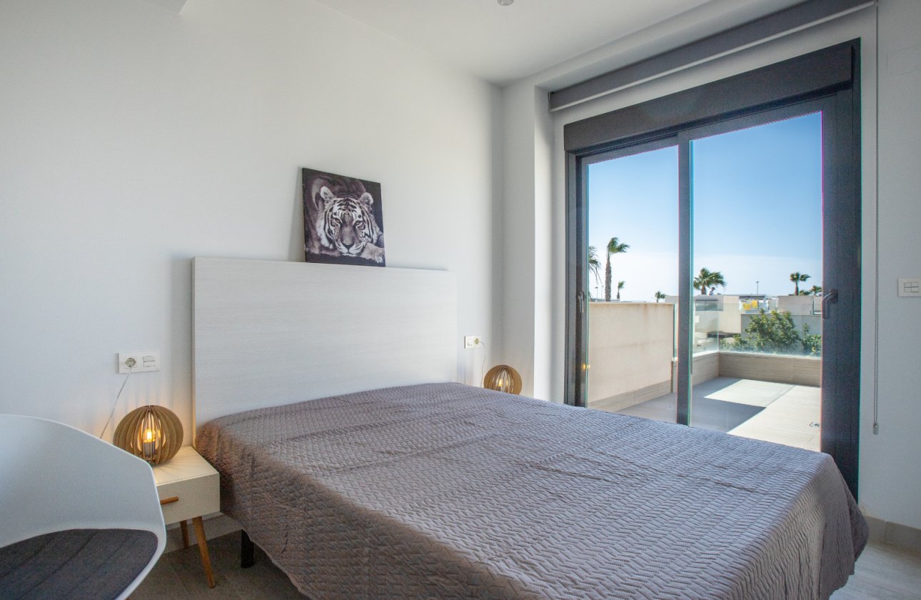 Resale - Villa -
Ciudad Quesada - Costa Blanca
