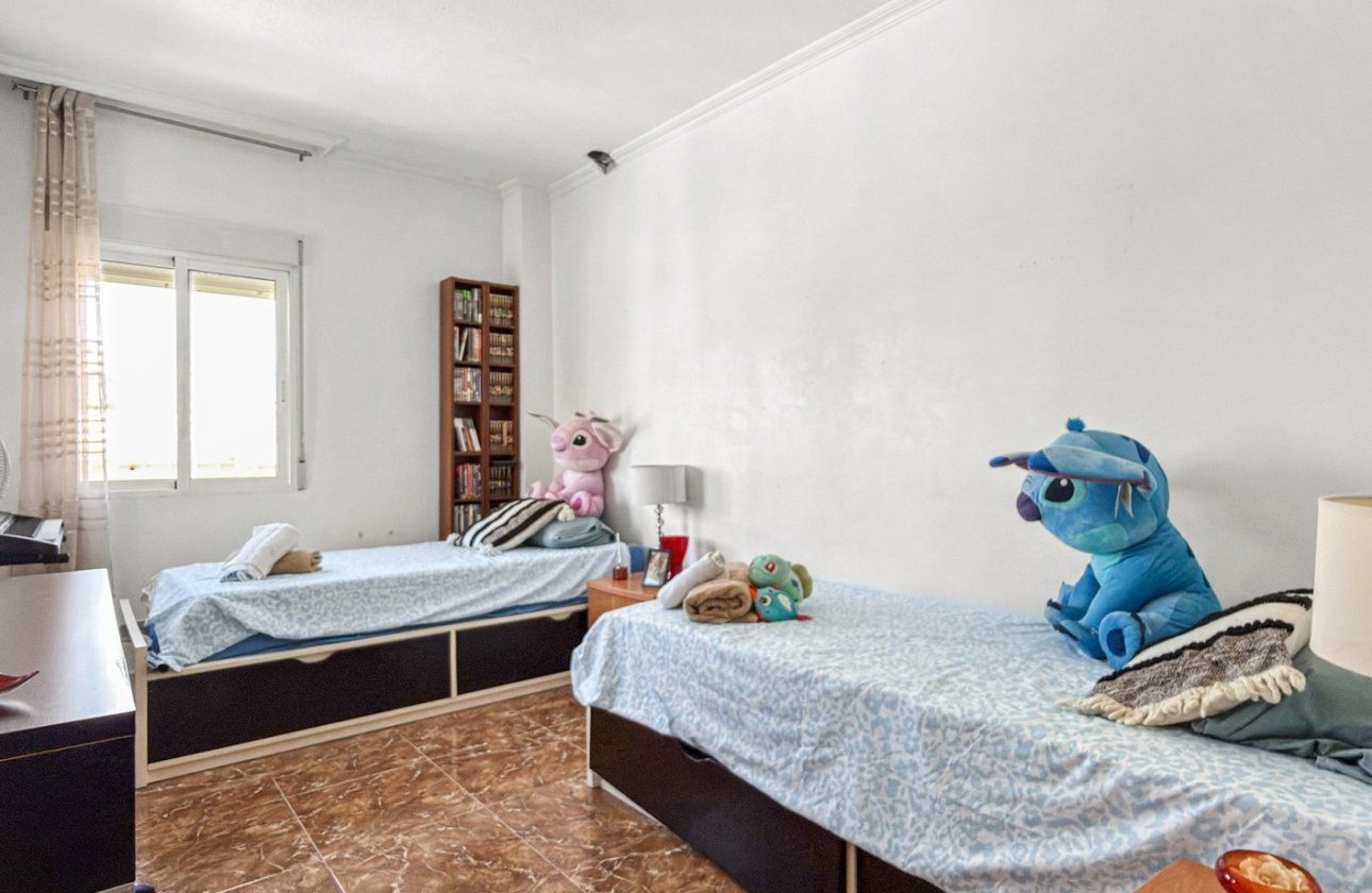 Resale - Villa -
Ciudad Quesada - Costa Blanca