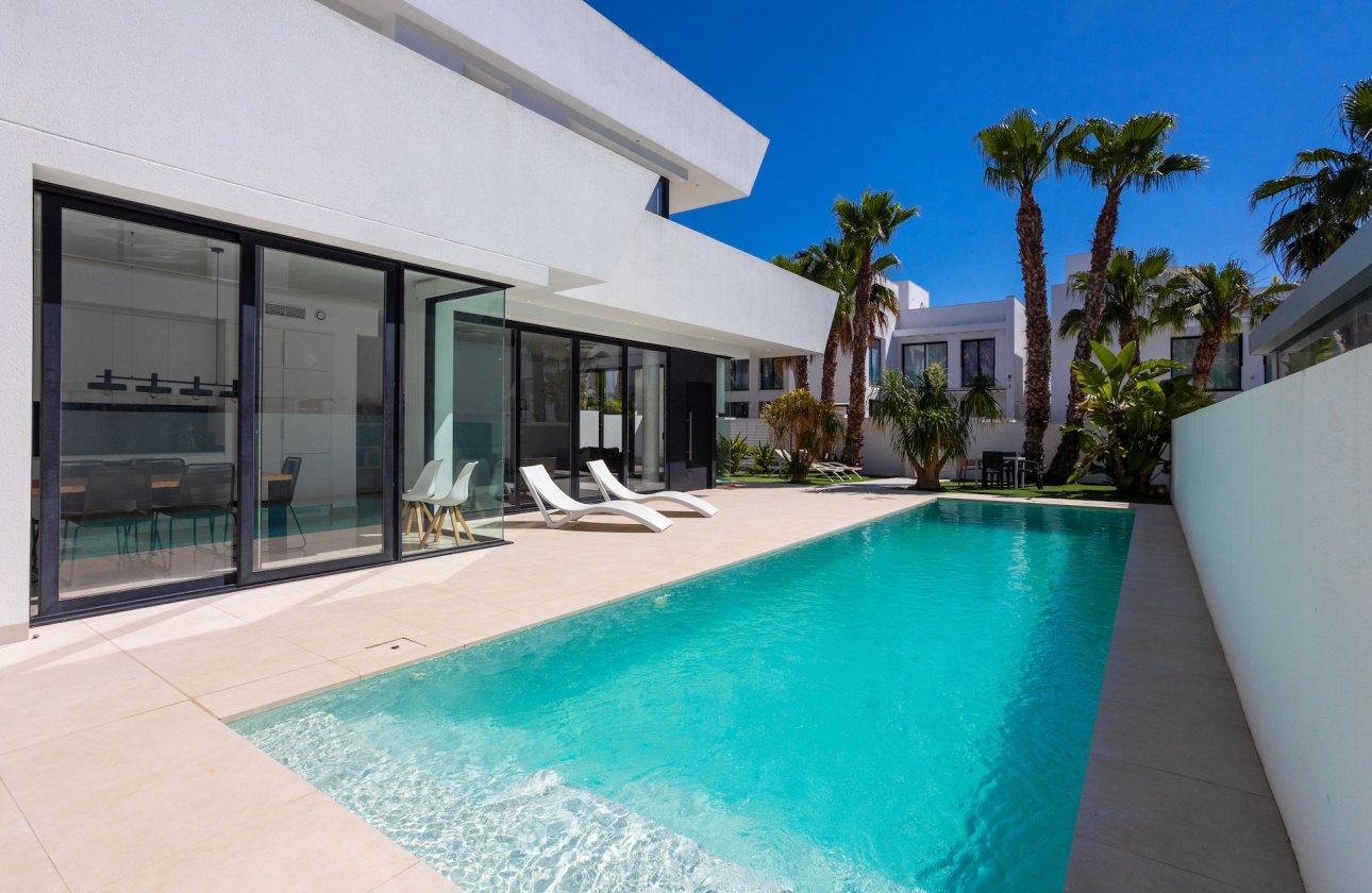 Resale - Villa -
Ciudad Quesada - Costa Blanca