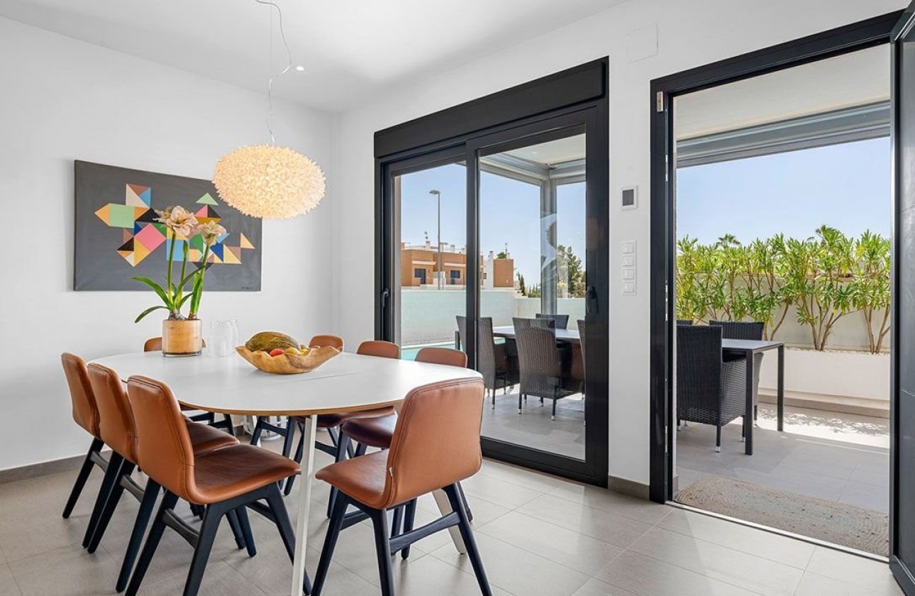 Resale - Villa -
Ciudad Quesada - Costa Blanca
