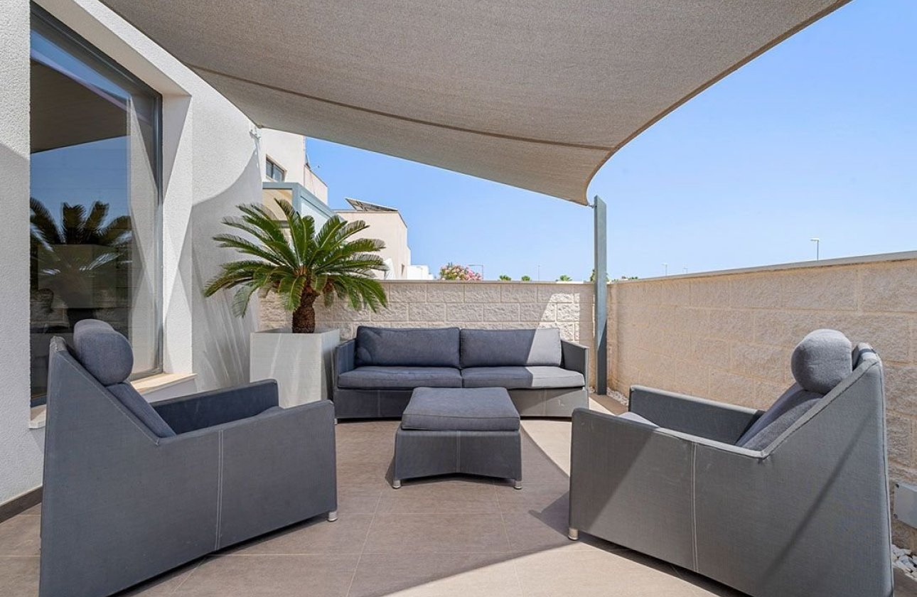 Resale - Villa -
Ciudad Quesada - Costa Blanca