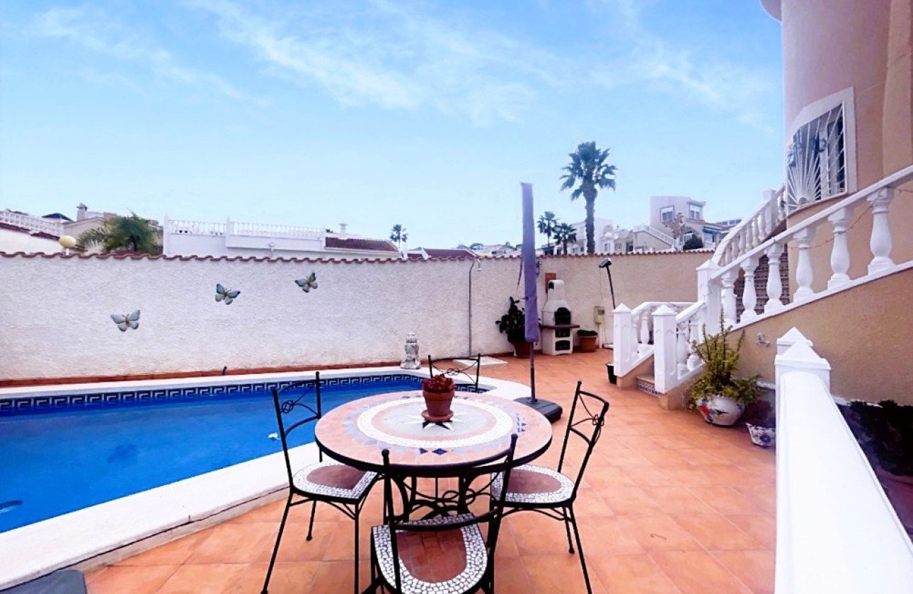 Resale - Villa -
Ciudad Quesada - Costa Blanca