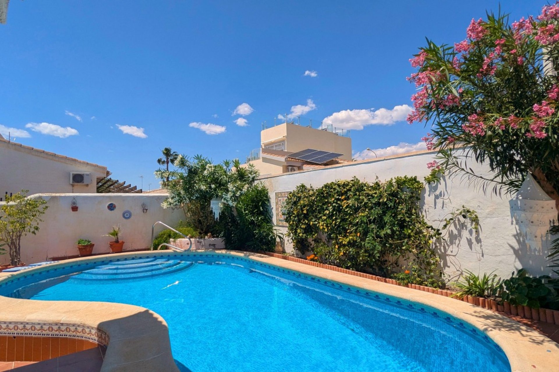 Resale - Villa -
Ciudad Quesada - Costa Blanca
