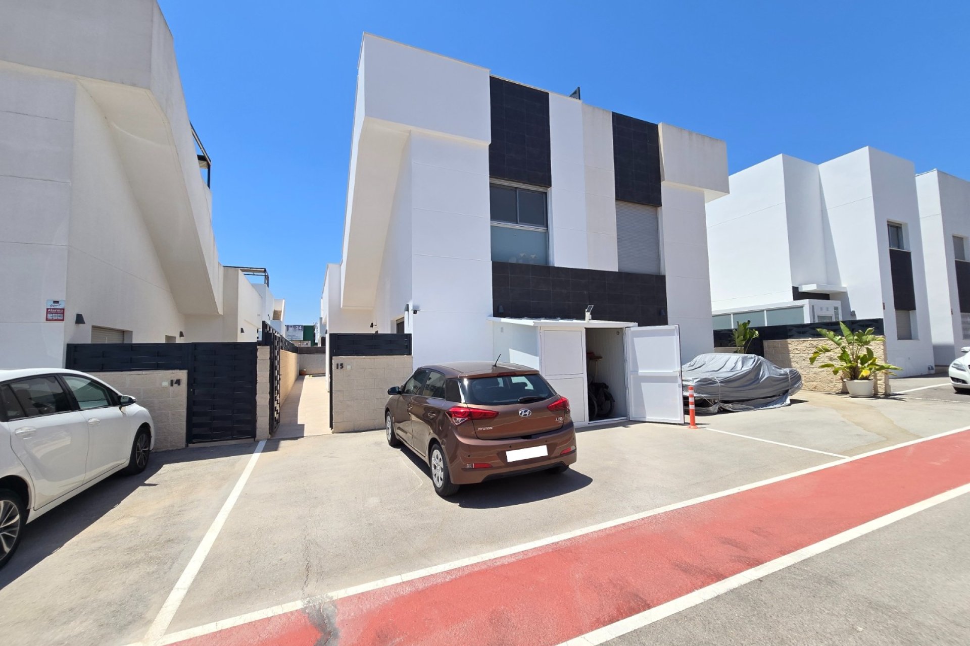 Resale - Villa -
Ciudad Quesada - Costa Blanca