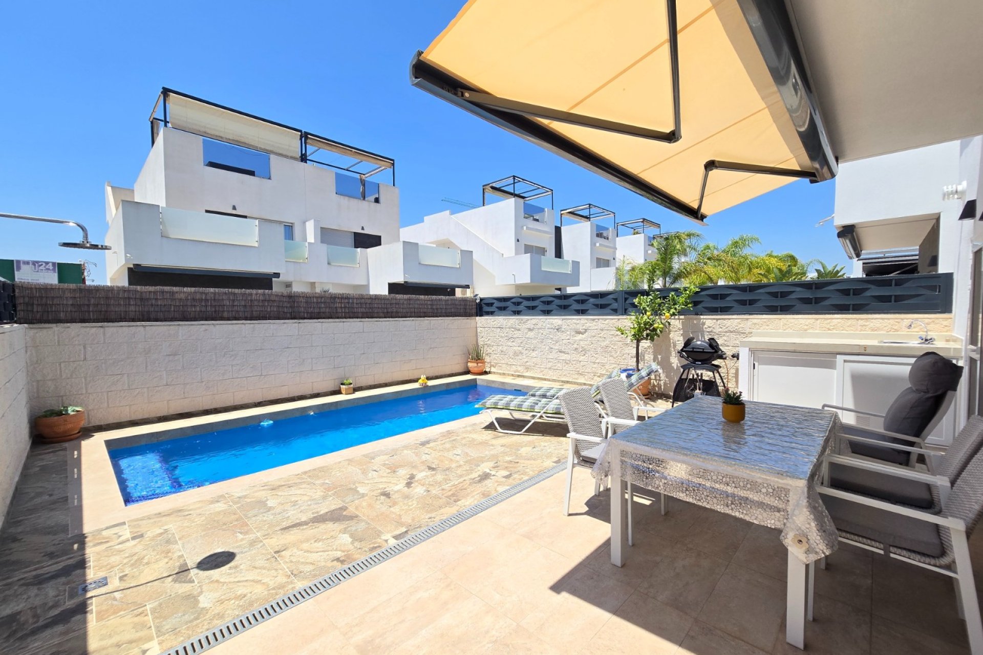 Resale - Villa -
Ciudad Quesada - Costa Blanca