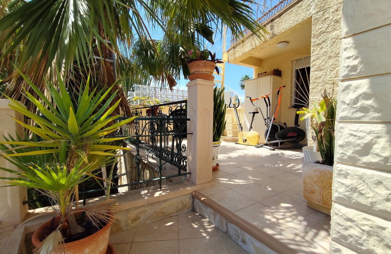 Resale - Villa -
Ciudad Quesada - Costa Blanca