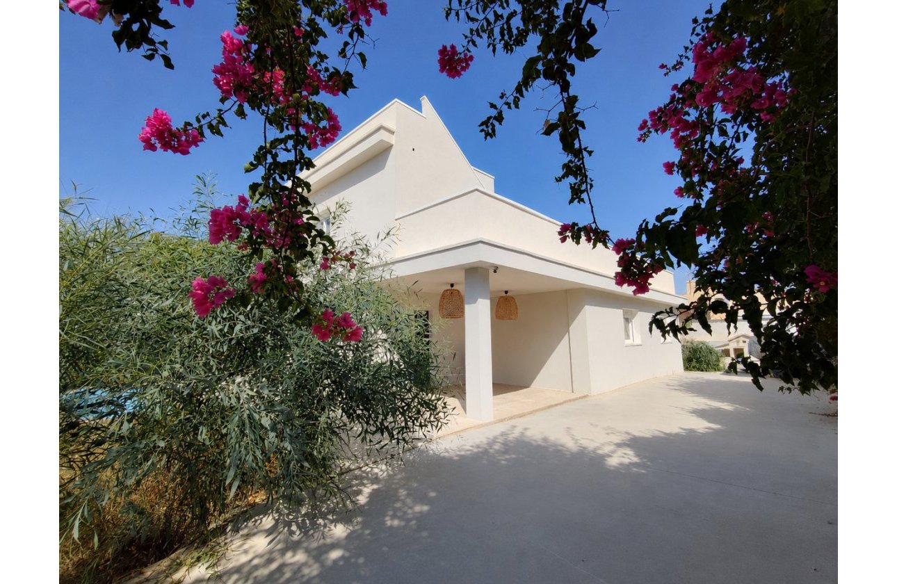 Resale - Villa -
Ciudad Quesada - Costa Blanca
