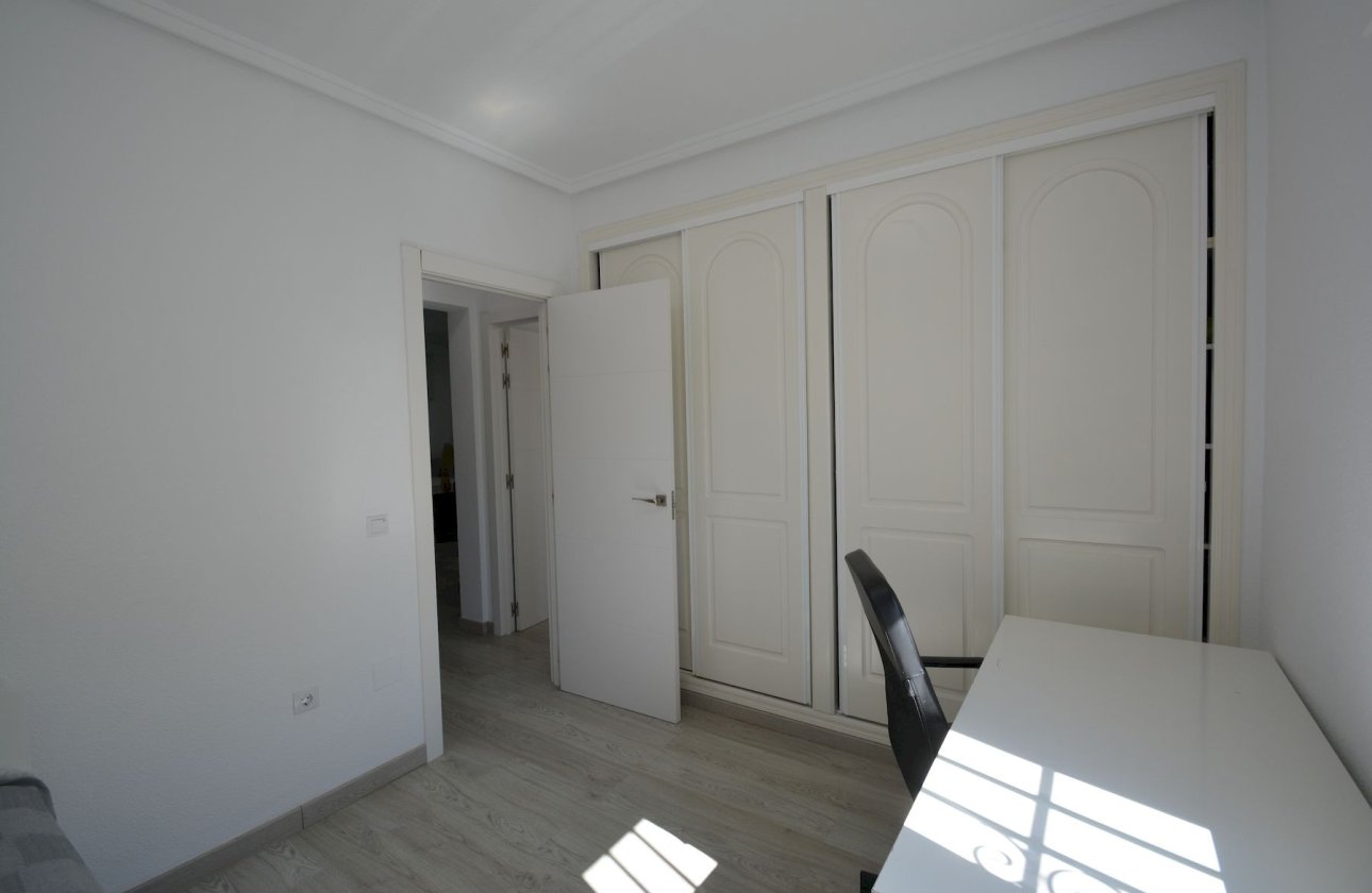 Resale - Villa -
Ciudad Quesada - Costa Blanca