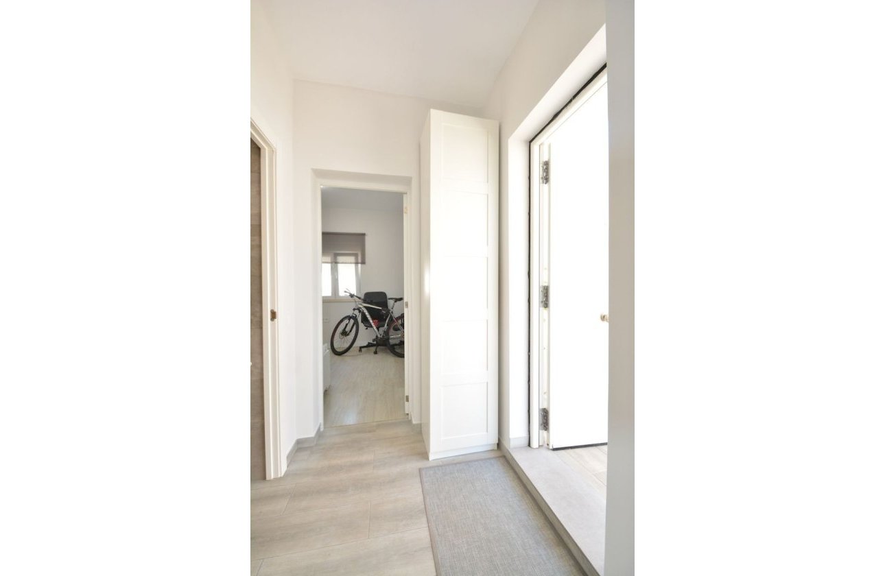 Resale - Villa -
Ciudad Quesada - Costa Blanca