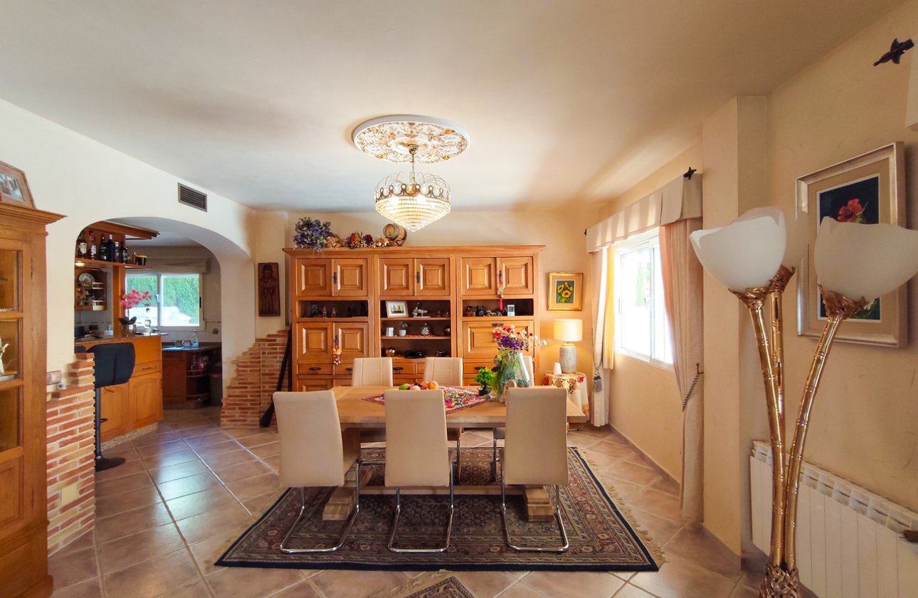 Resale - Villa -
Ciudad Quesada - Costa Blanca
