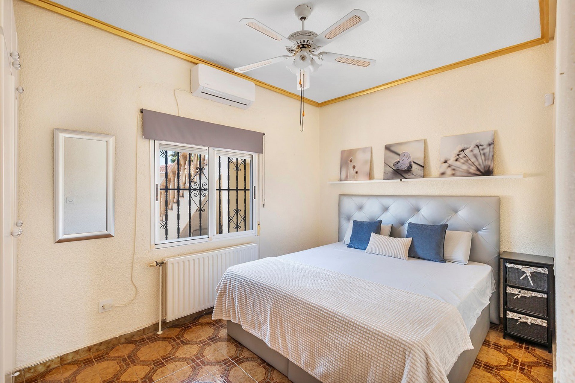 Resale - Villa -
Ciudad Quesada - Costa Blanca