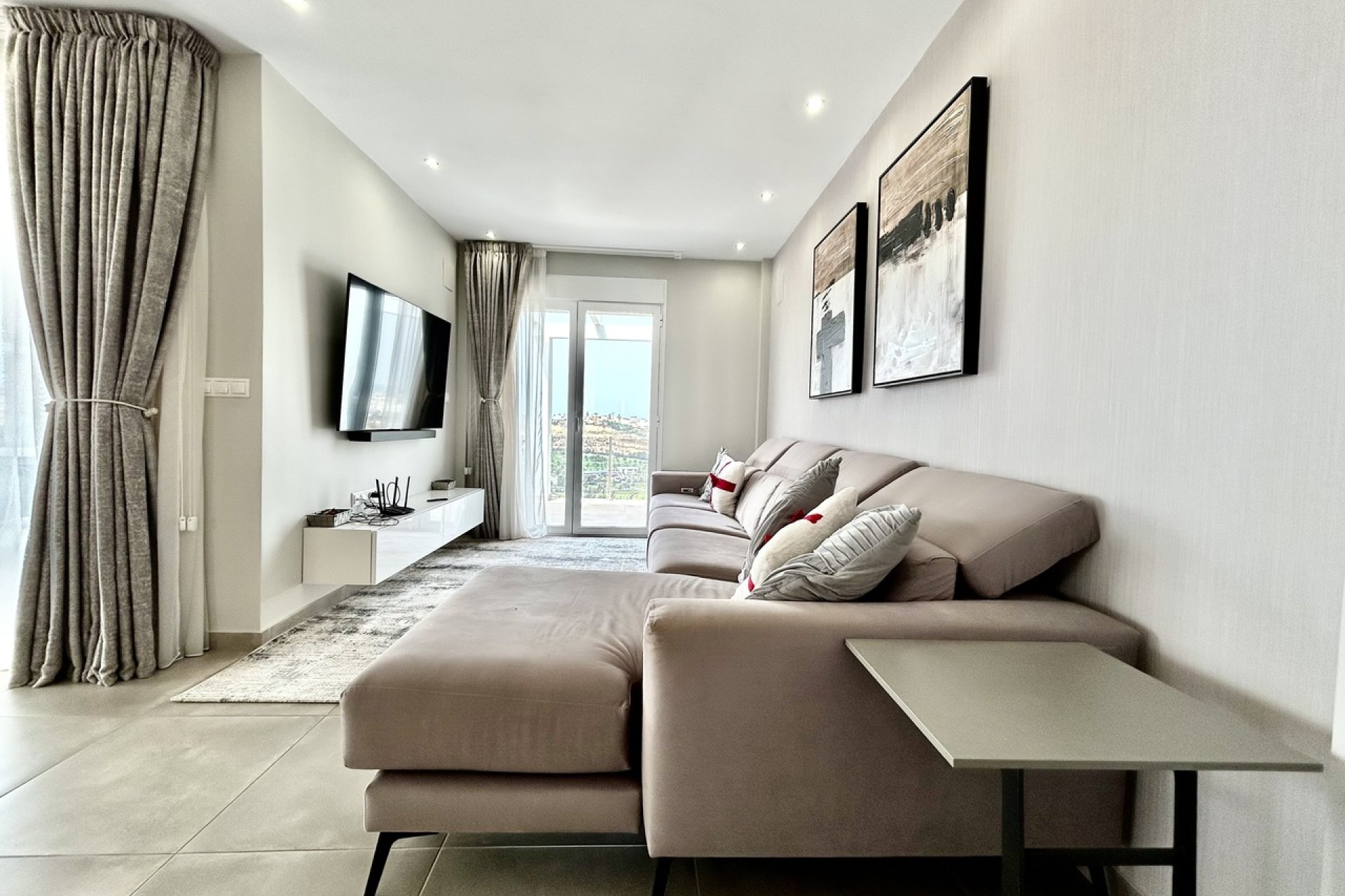 Resale - Villa -
Ciudad Quesada - Costa Blanca