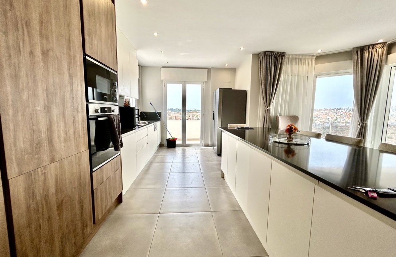 Resale - Villa -
Ciudad Quesada - Costa Blanca