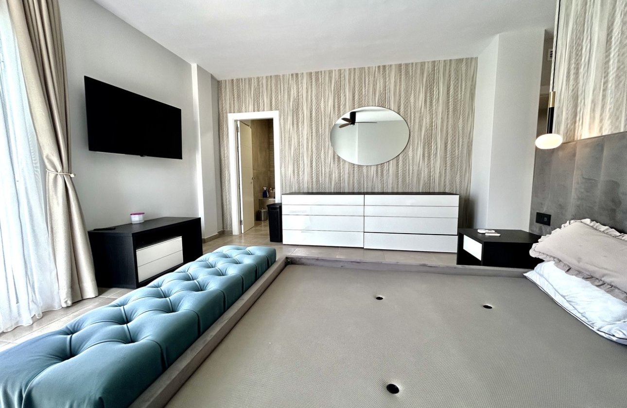 Resale - Villa -
Ciudad Quesada - Costa Blanca