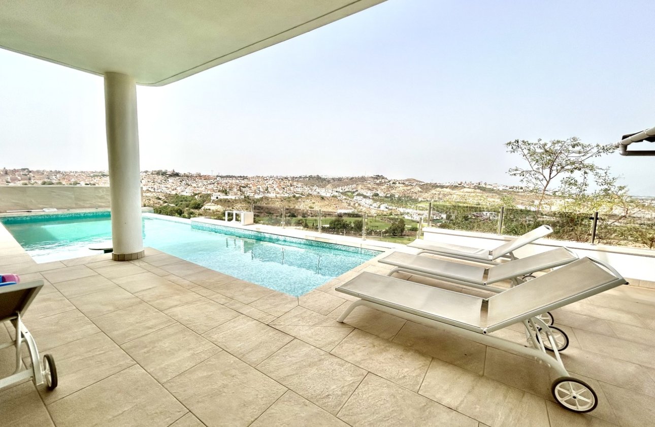 Resale - Villa -
Ciudad Quesada - Costa Blanca