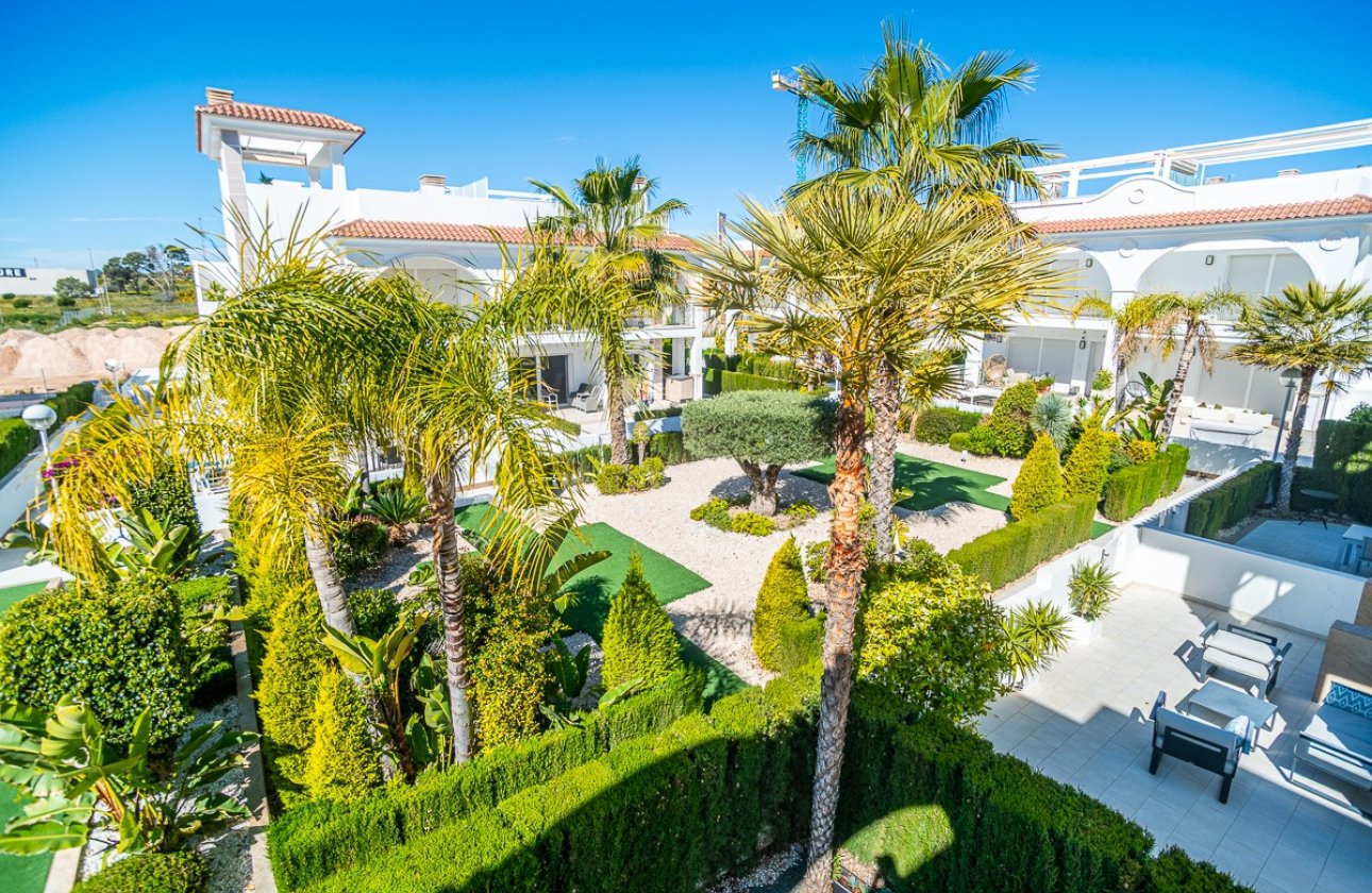 Resale - Villa -
Ciudad Quesada - Costa Blanca