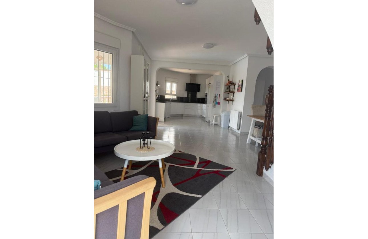 Resale - Villa -
Ciudad Quesada - Costa Blanca