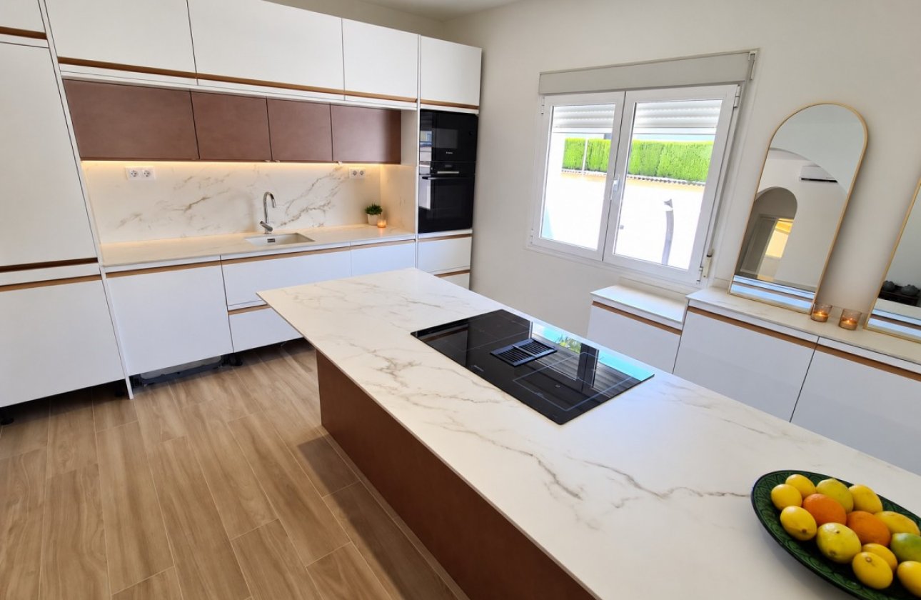 Resale - Villa -
Ciudad Quesada - Costa Blanca