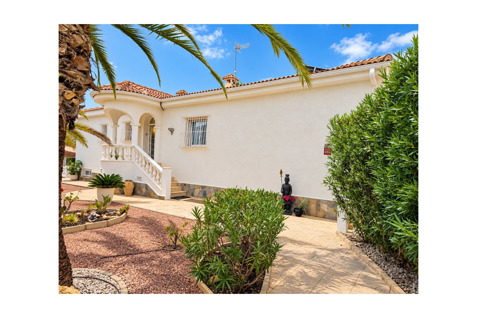 Resale - Villa -
Ciudad Quesada - Costa Blanca