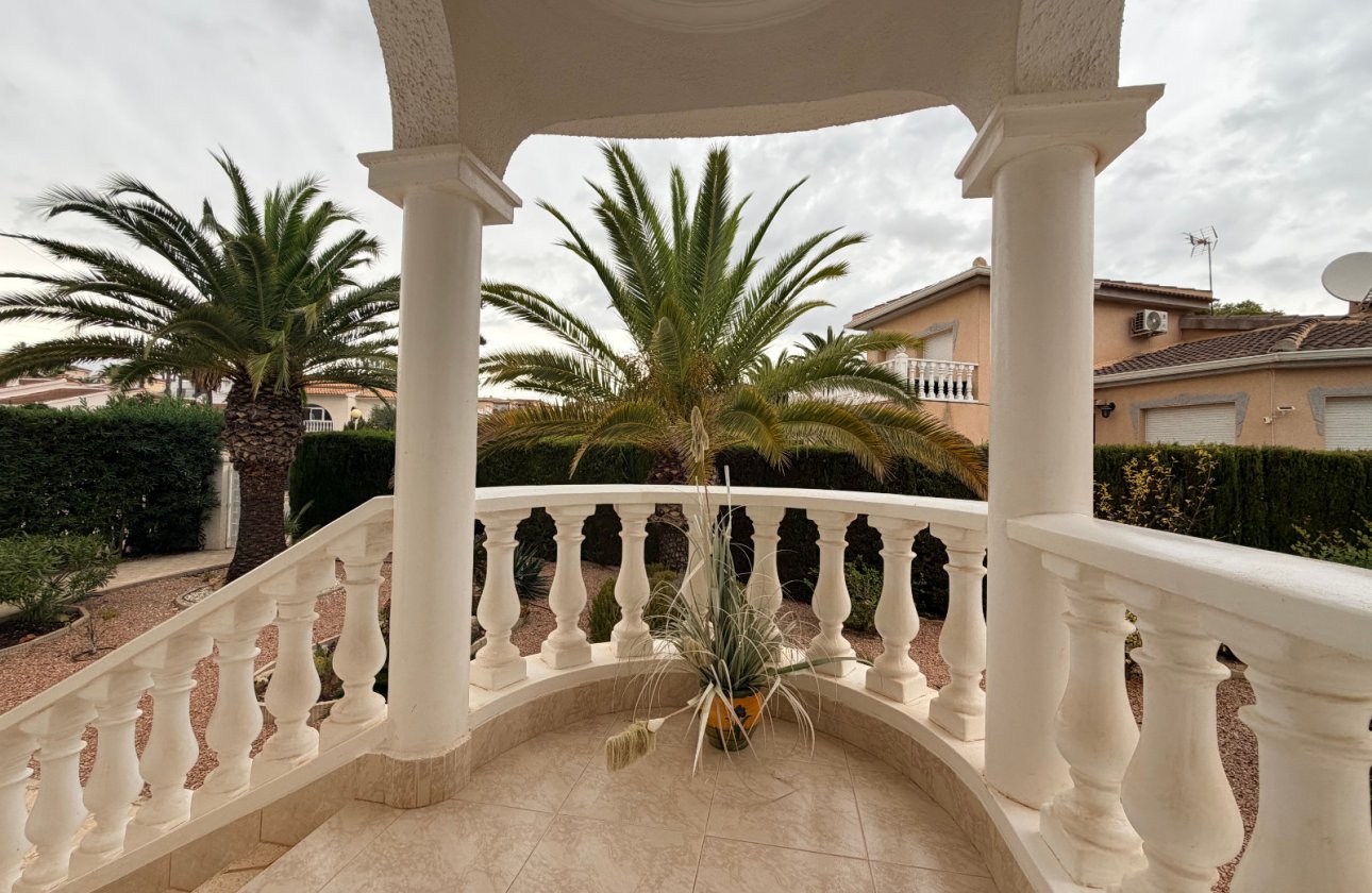 Resale - Villa -
Ciudad Quesada - Costa Blanca