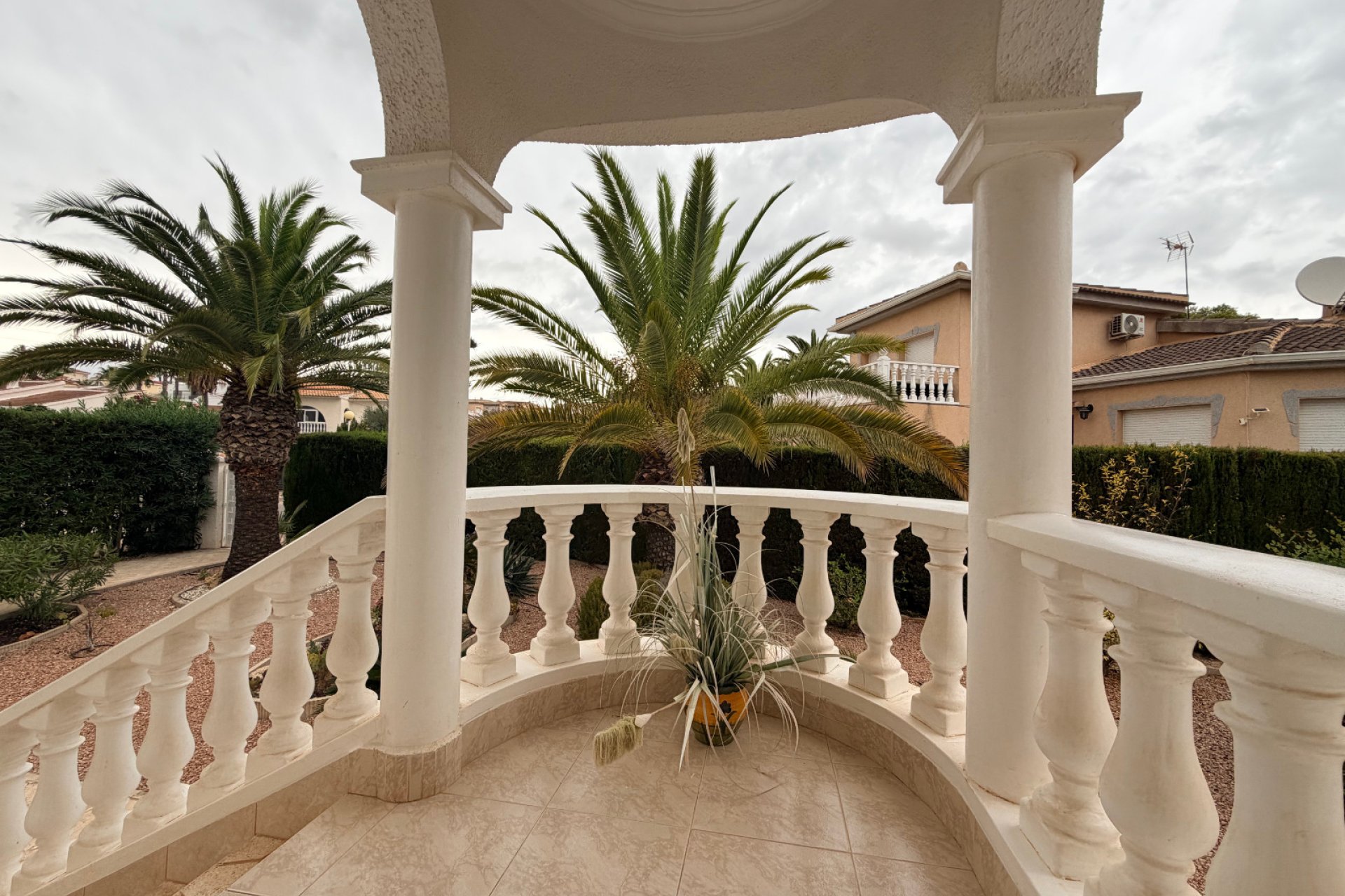 Resale - Villa -
Ciudad Quesada - Costa Blanca