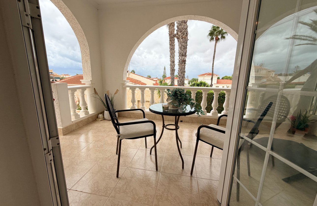 Resale - Villa -
Ciudad Quesada - Costa Blanca