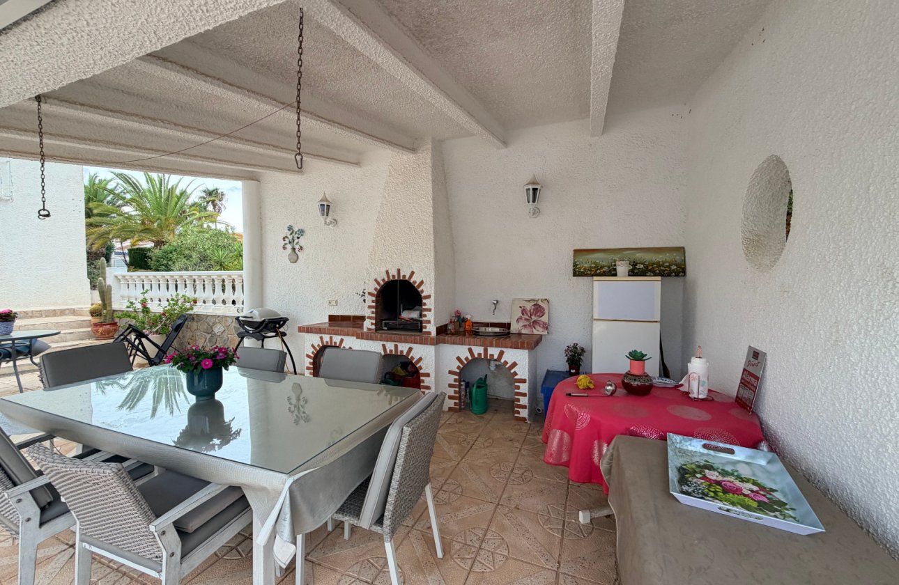Resale - Villa -
Ciudad Quesada - Costa Blanca