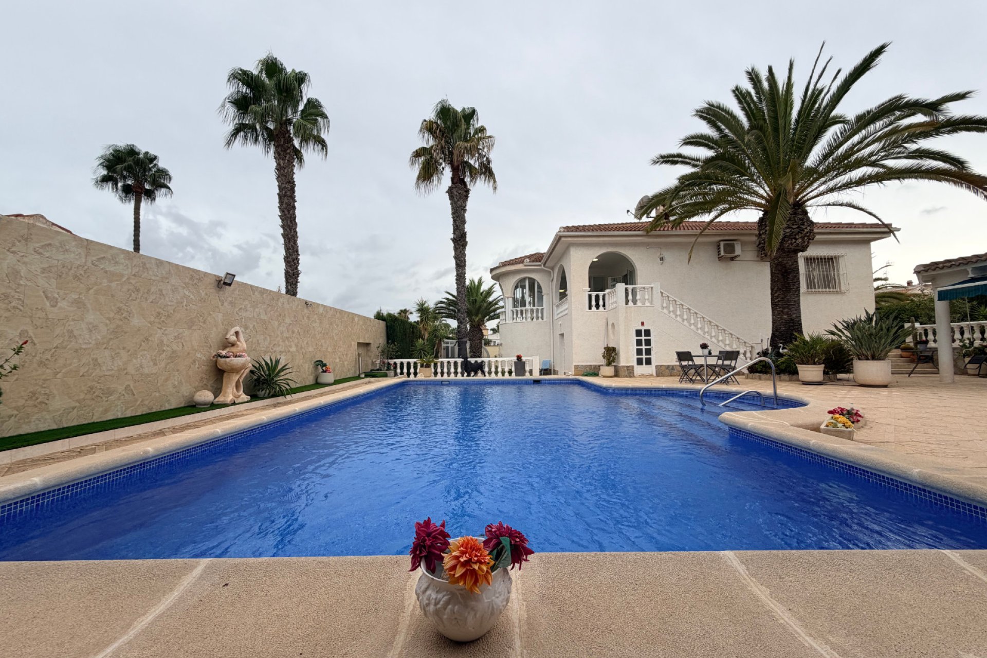 Resale - Villa -
Ciudad Quesada - Costa Blanca