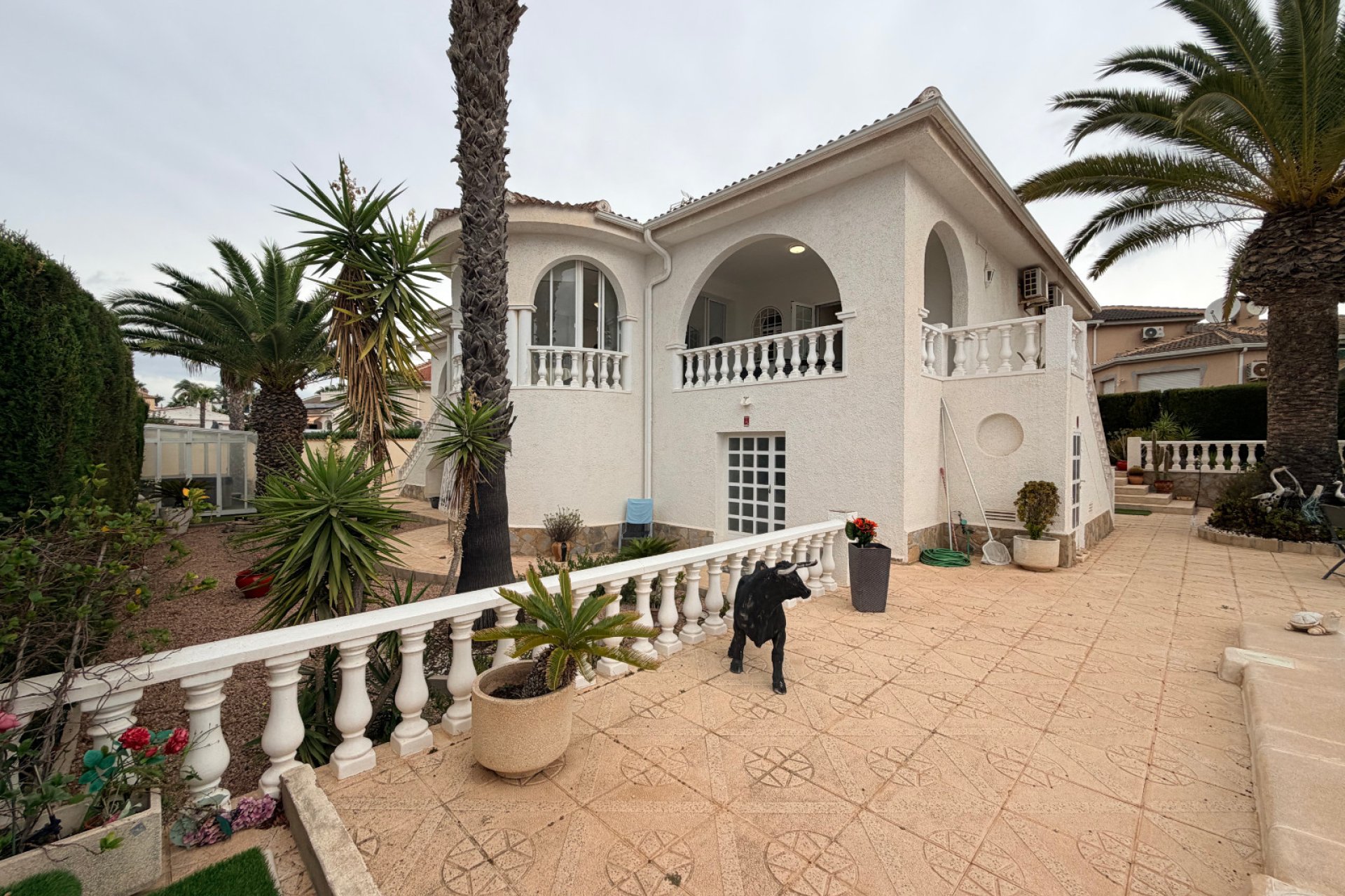 Resale - Villa -
Ciudad Quesada - Costa Blanca