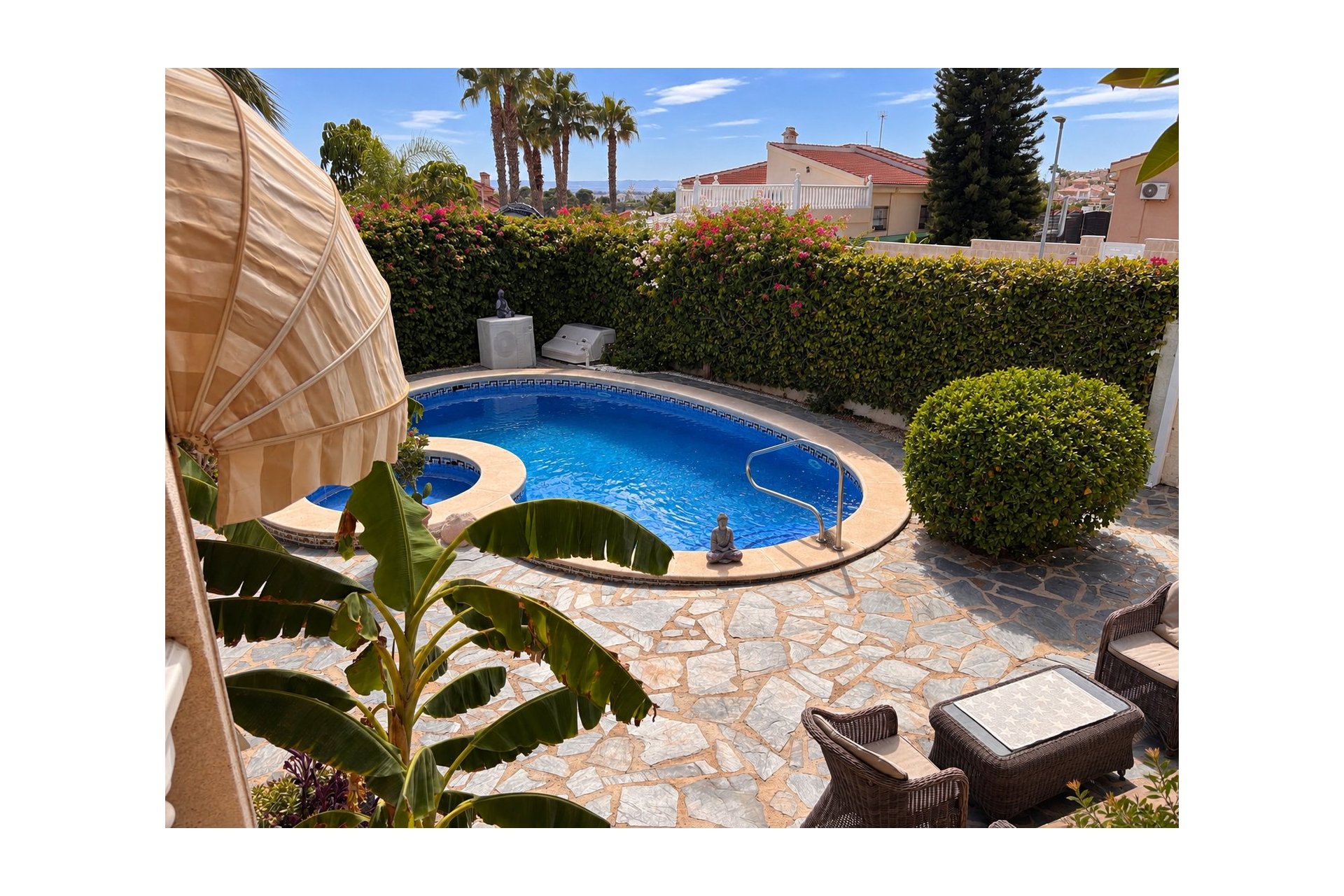 Resale - Villa -
Ciudad Quesada - Costa Blanca
