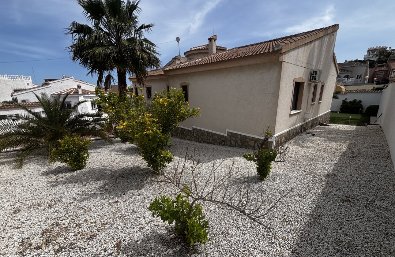 Resale - Villa -
Ciudad Quesada - Costa Blanca