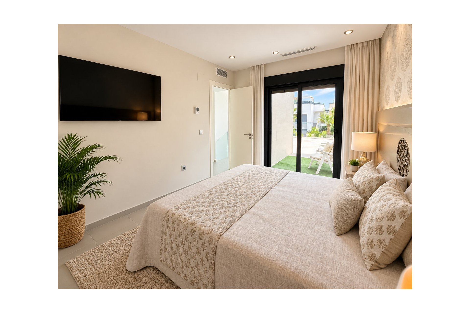 Resale - Villa -
Ciudad Quesada - Costa Blanca