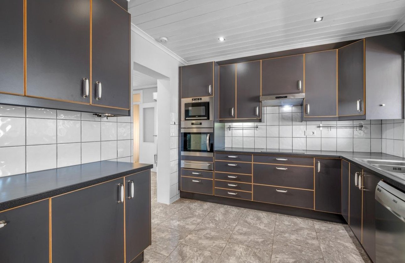Resale - Villa -
Ciudad Quesada - Costa Blanca