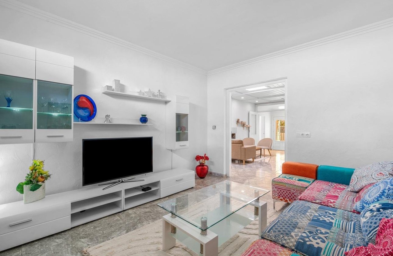 Resale - Villa -
Ciudad Quesada - Costa Blanca