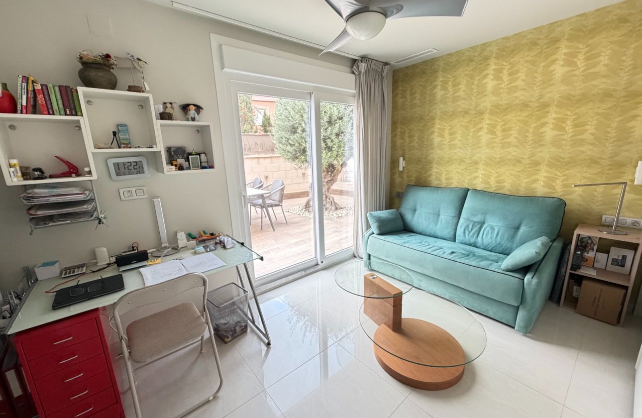 Resale - Villa -
Ciudad Quesada - Costa Blanca