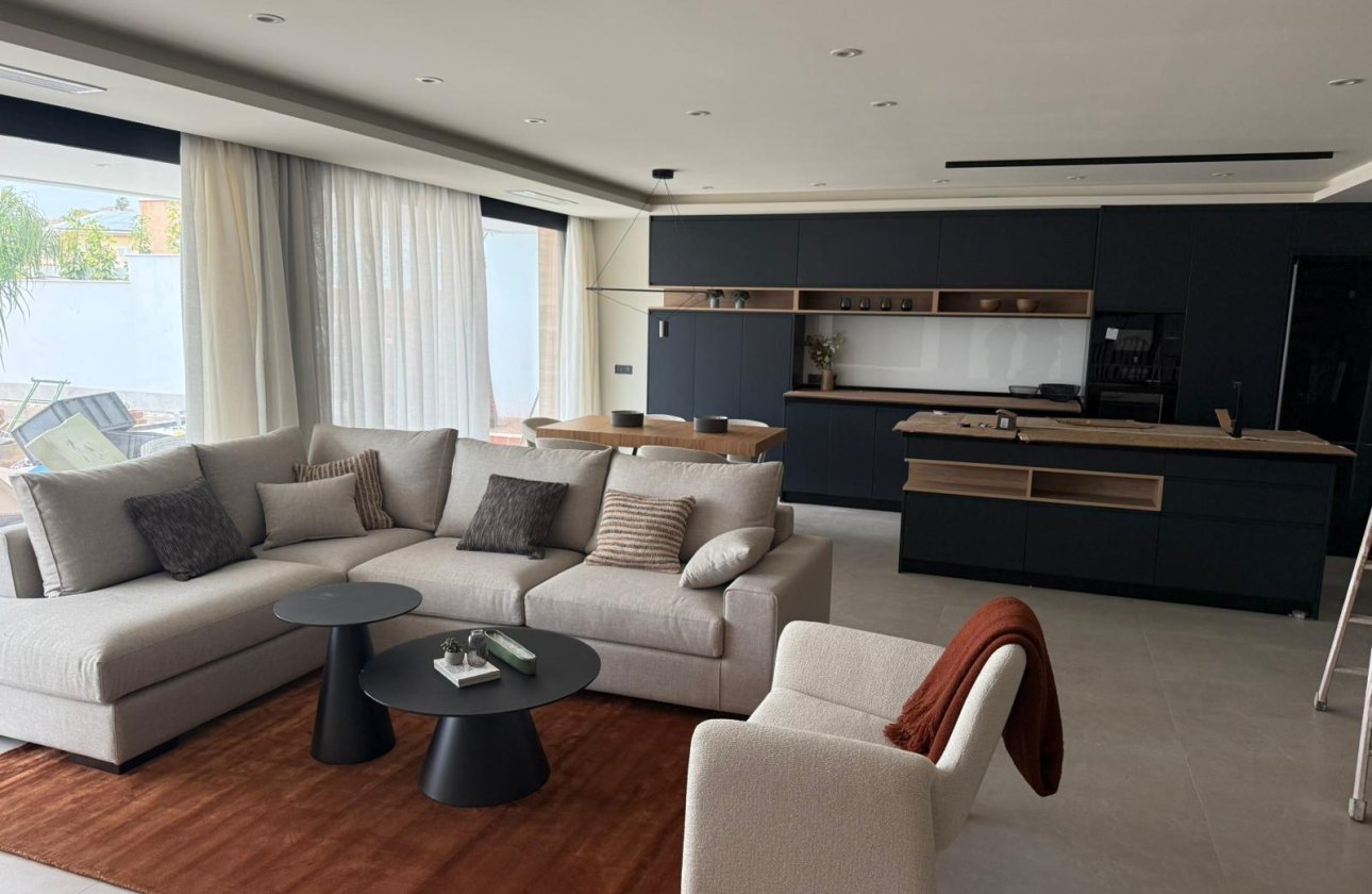 Resale - Villa -
Ciudad Quesada - La Marquesa