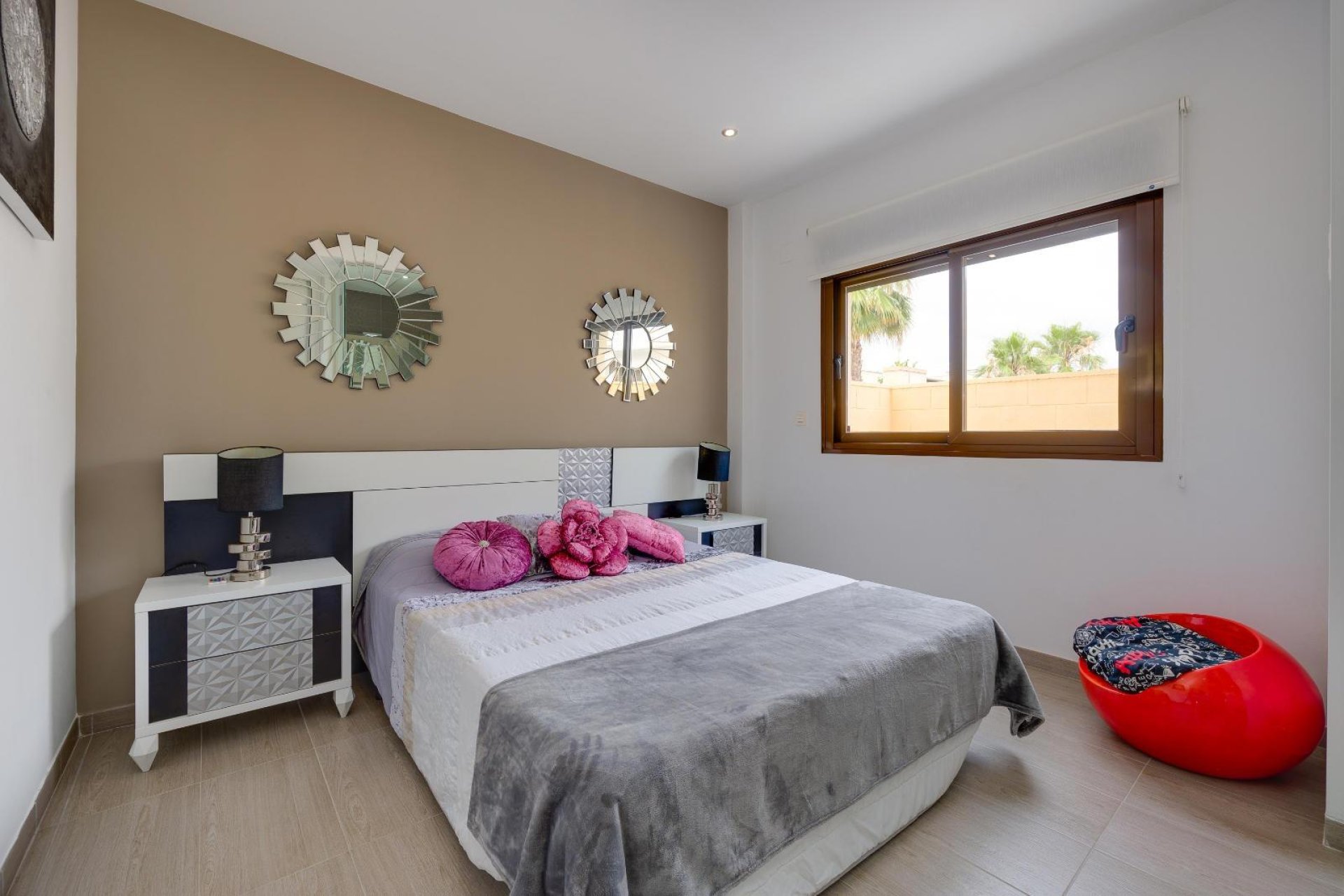 Resale - Villa -
Ciudad Quesada - Pueblo Bravo