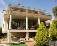 Resale - Villa -
Ciudad Quesada