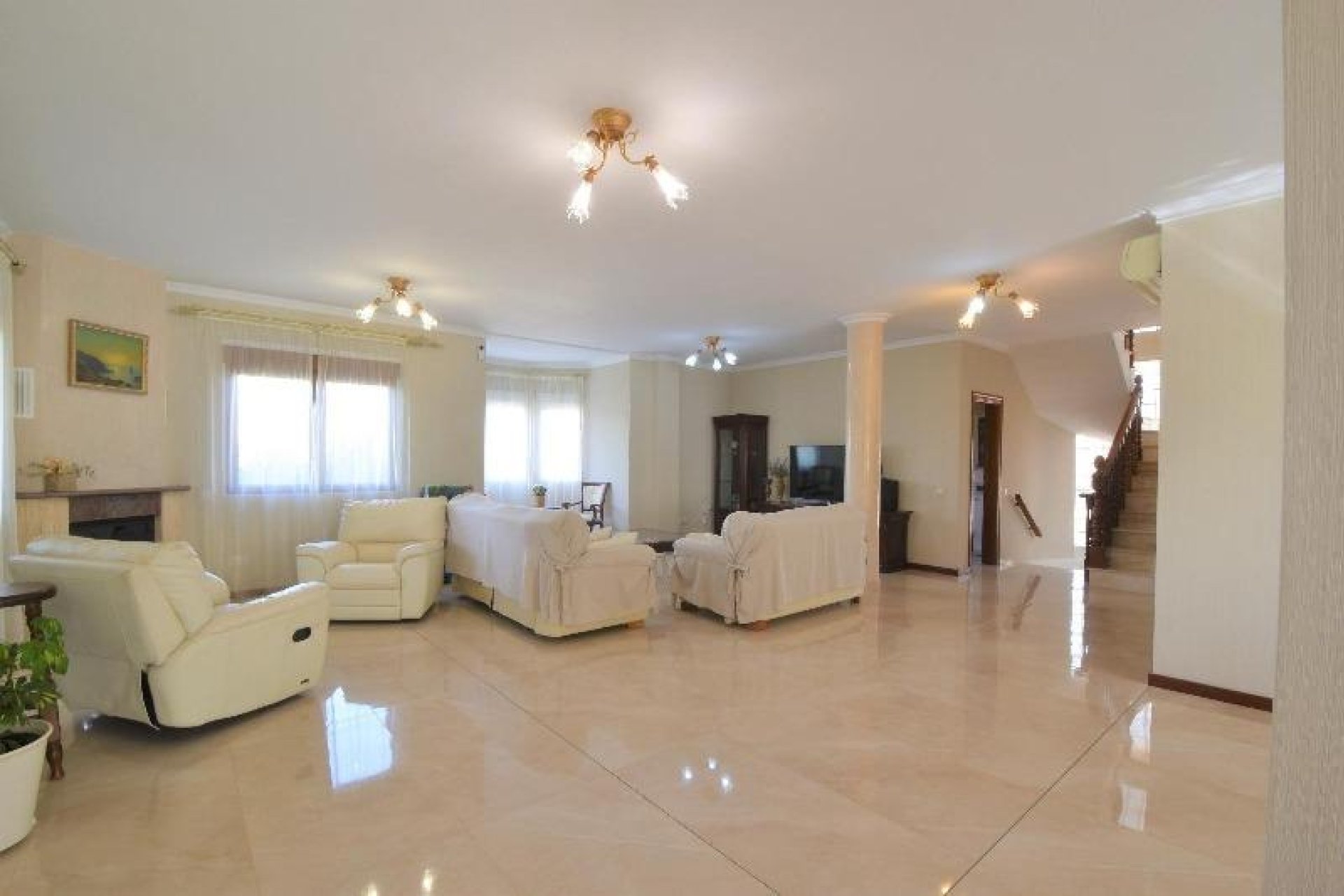 Resale - Villa -
Ciudad Quesada