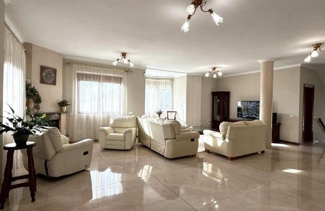 Resale - Villa -
Ciudad Quesada