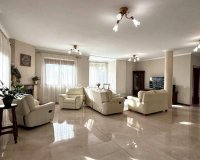 Resale - Villa -
Ciudad Quesada