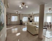 Resale - Villa -
Ciudad Quesada