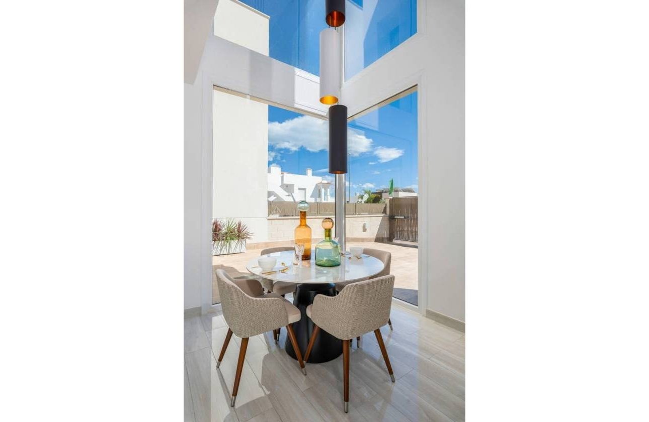 Resale - Villa -
Ciudad Quesada