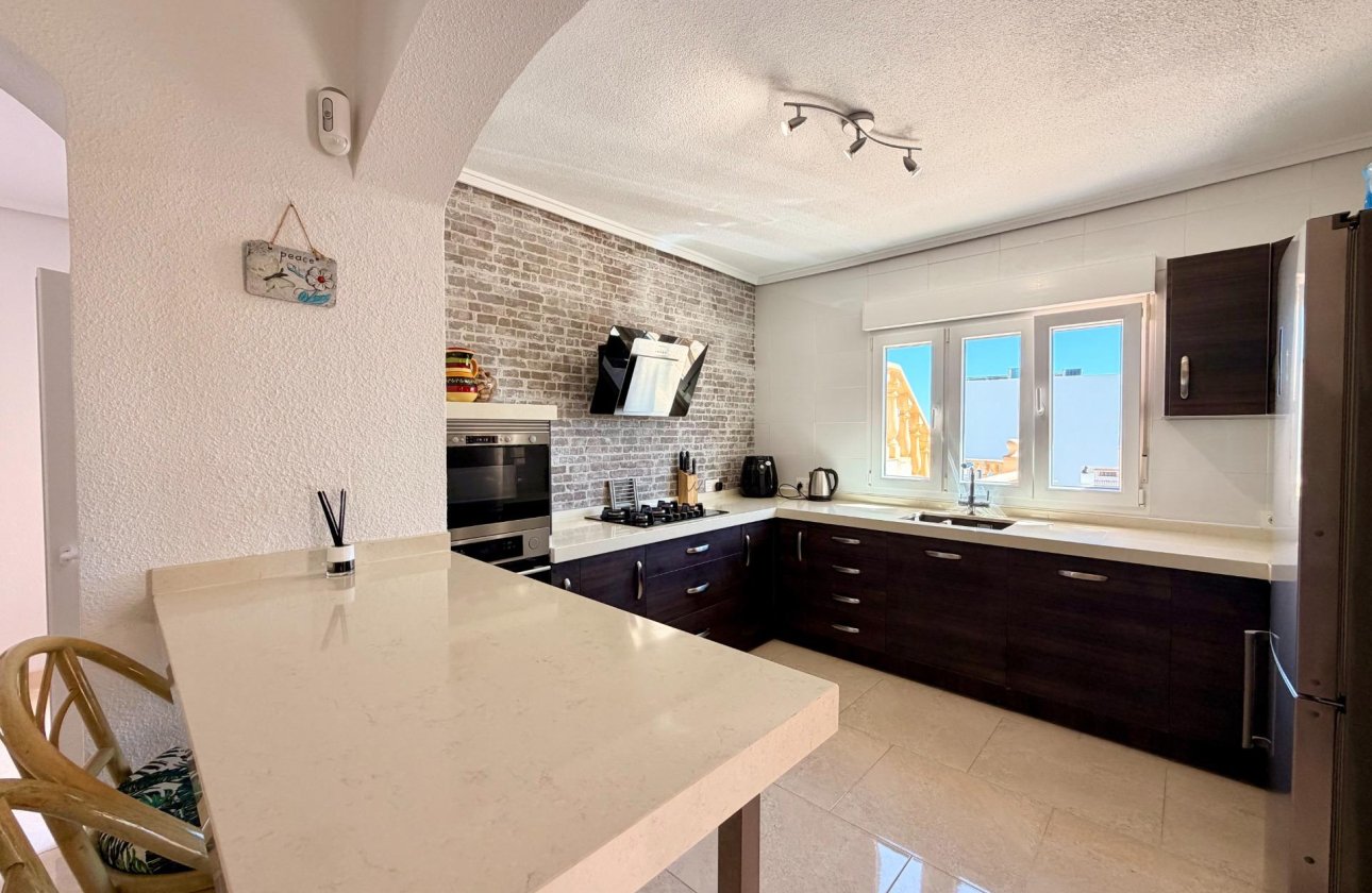 Resale - Villa -
Ciudad Quesada