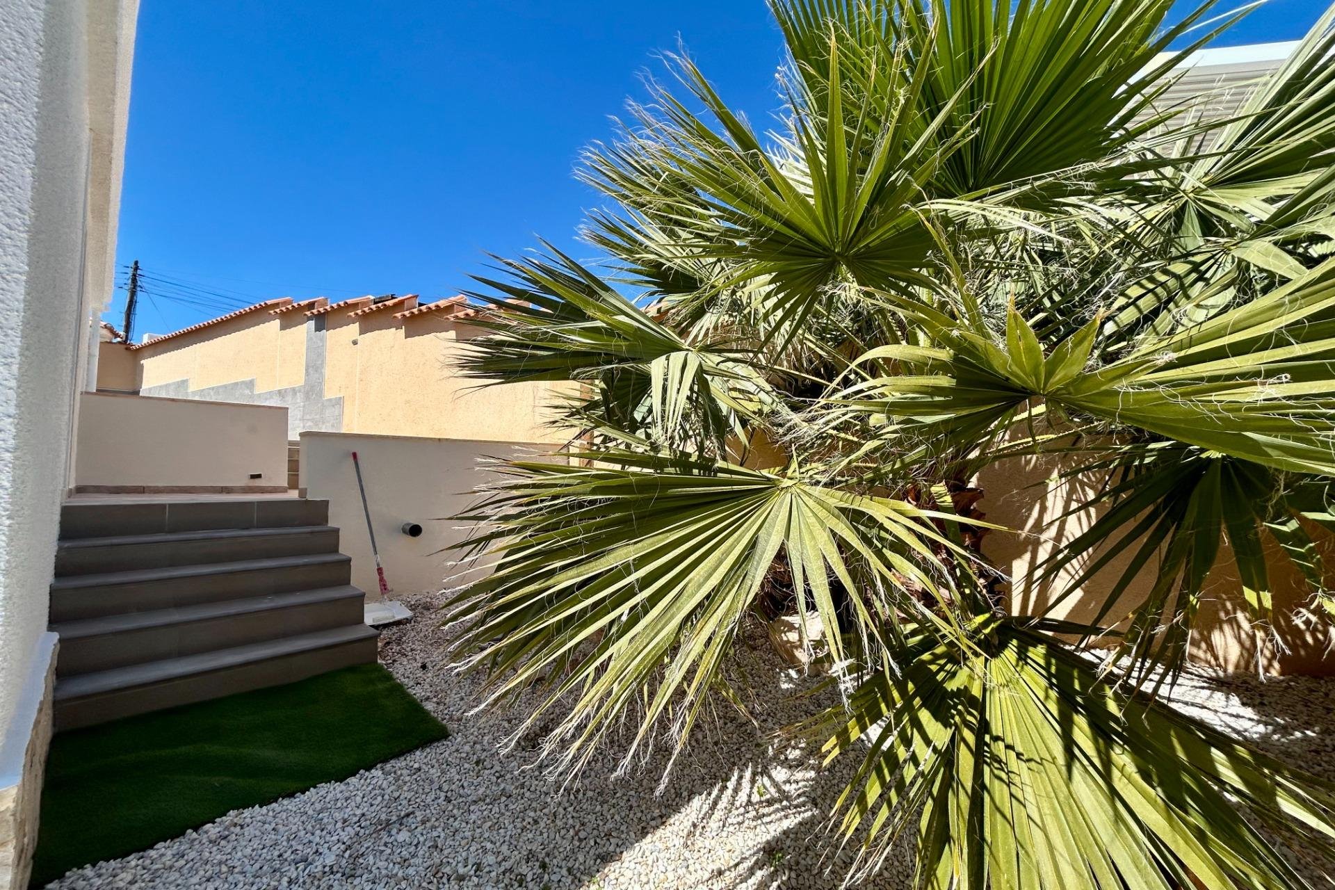 Resale - Villa -
Ciudad Quesada