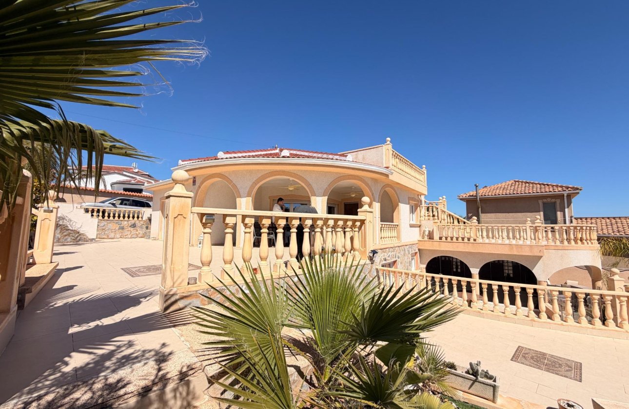 Resale - Villa -
Ciudad Quesada