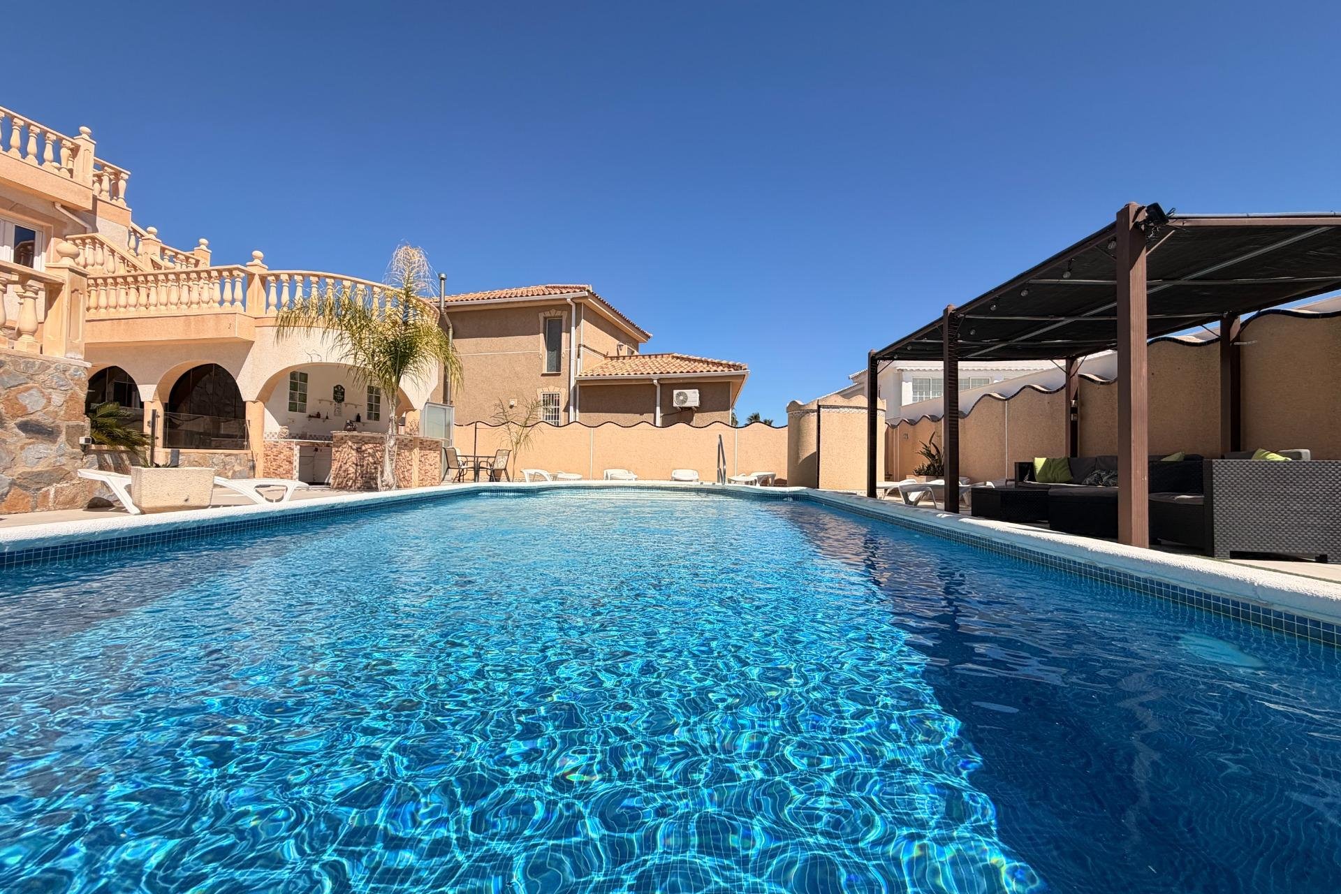 Resale - Villa -
Ciudad Quesada