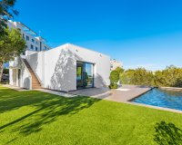 Resale - Villa -
Dehesa de Campoamor - Costa Blanca