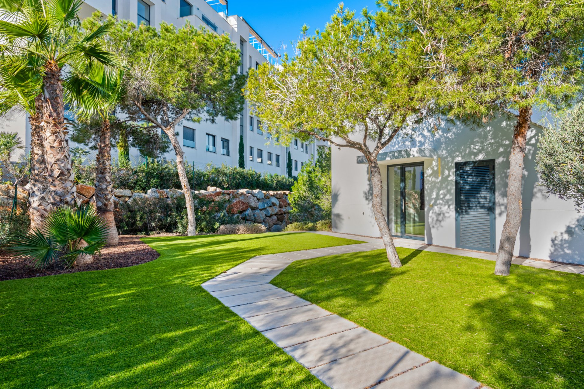 Resale - Villa -
Dehesa de Campoamor - Costa Blanca