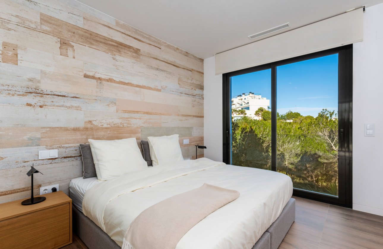 Resale - Villa -
Dehesa de Campoamor - Costa Blanca